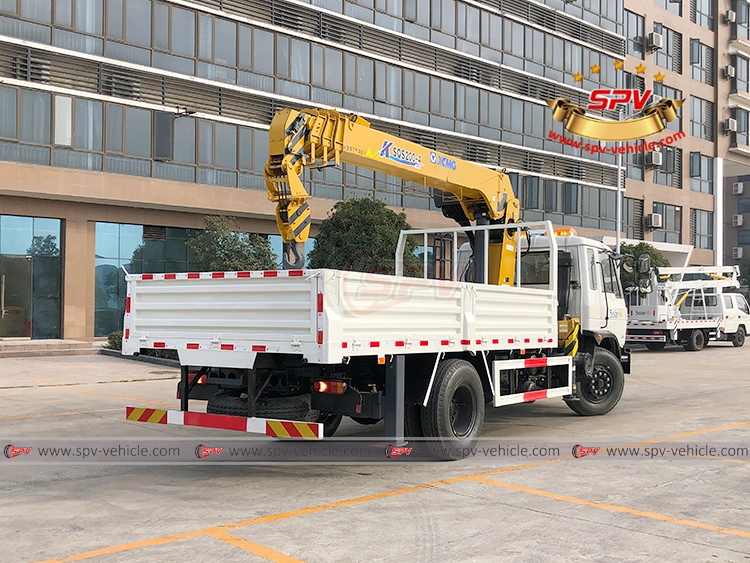 8 Tons Telescopic Crane Truck Dongfeng - RB 8 Tons Telescopic Crane Truck Dongfeng - RB